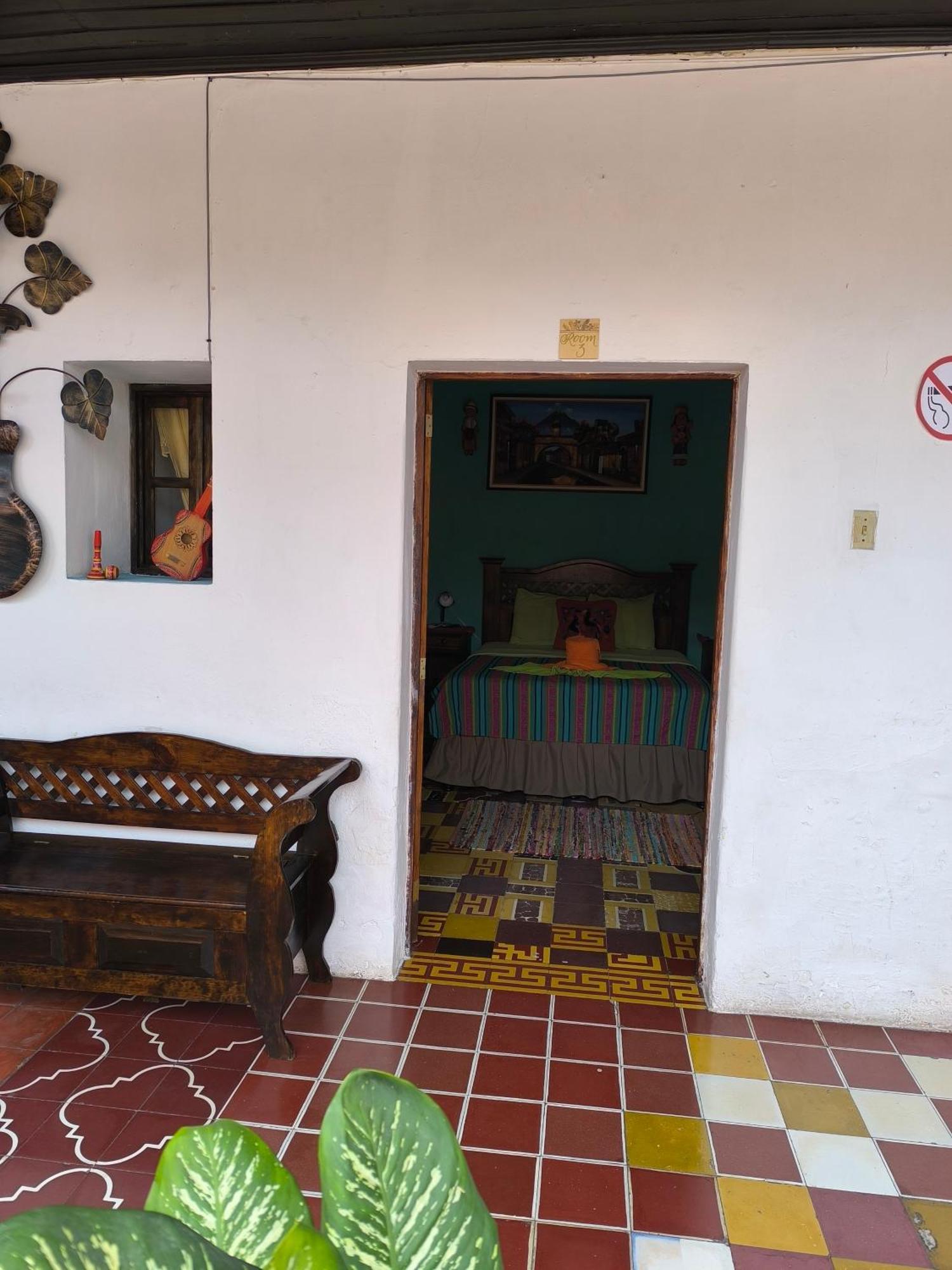 Francisco's La Merced Hotel