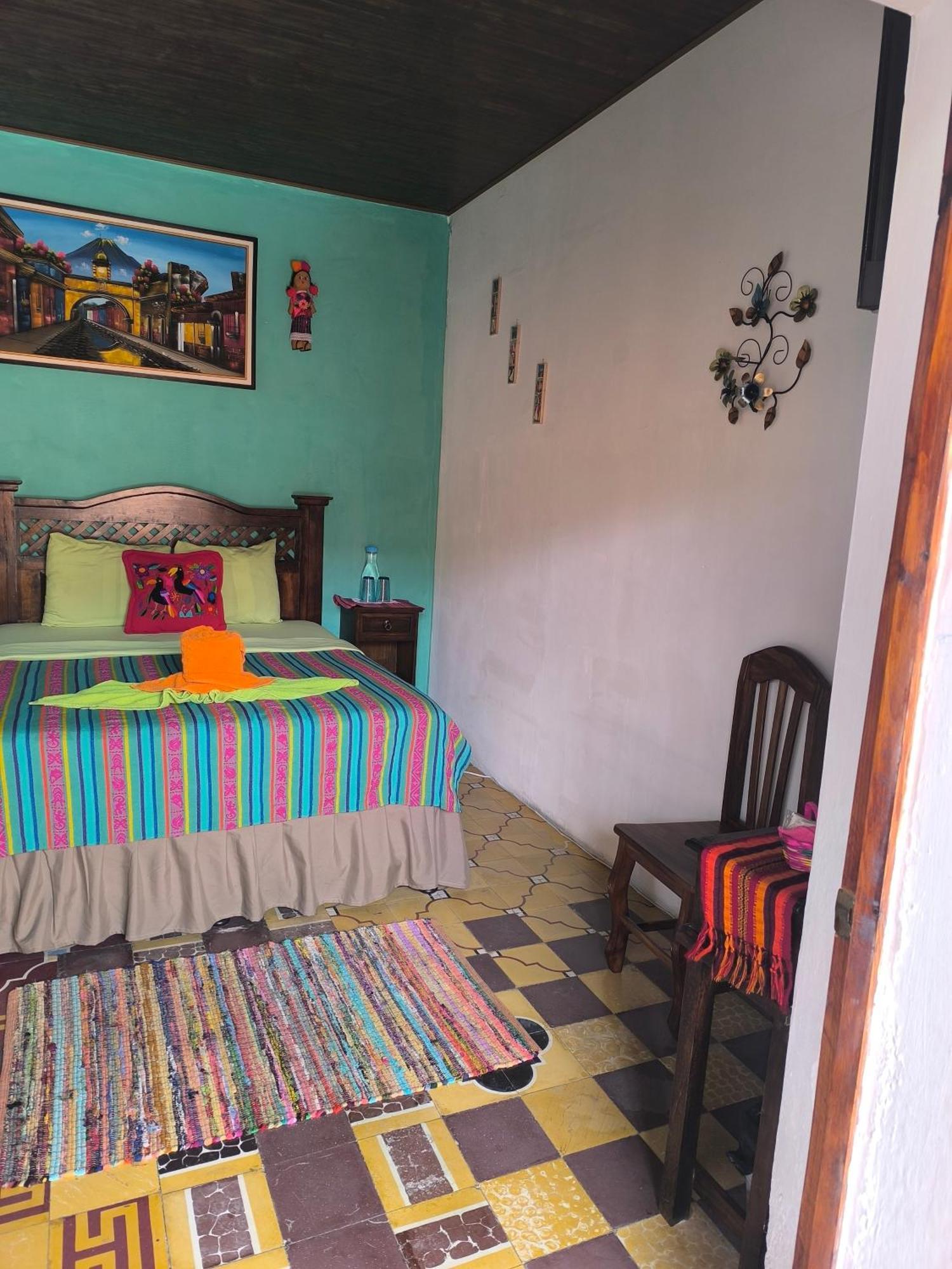 Francisco's La Merced 3*